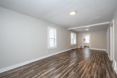 1216 Broadway, Benton Harbor, MI 49022 - photo 4