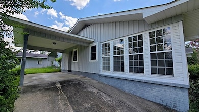 95 E Plum St, Hazlehurst, GA 31539 - photo 5