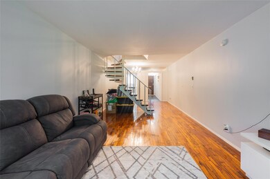1200 Warburton Ave unit 6, Yonkers, NY 10701 - photo 5