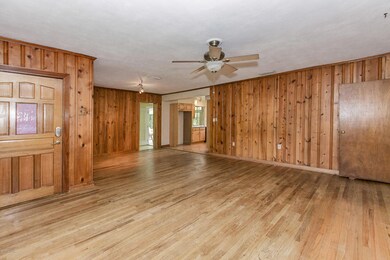 7825 Newton Rd, Jacksonville, FL 32216 - photo 5