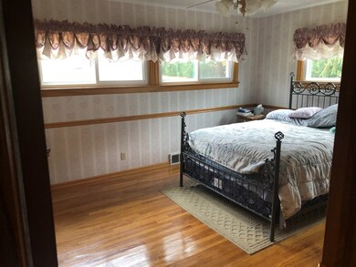 Oversized Primary Bedroom