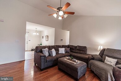 90 Peggy Ct, Bunker Hill, WV 25413 - photo 6