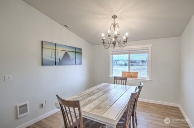 13932 Toulouse Ct SW, Olympia, WA 98512 - photo 6