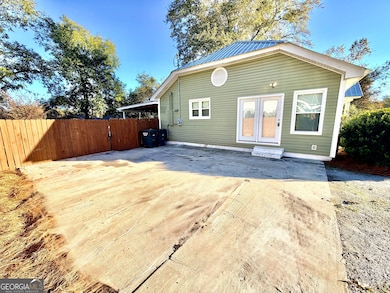 365 S Leroy St, Metter, GA 30439 - photo 3