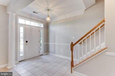 734 Chevington Ct, Woodbridge, VA 22191 - photo 2