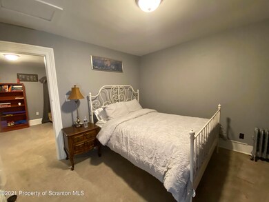 1017 1019 N Irving Ave, Scranton, PA 18510 - photo 6