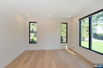 3 Central Ave, Demarest, NJ 07627 - photo 5