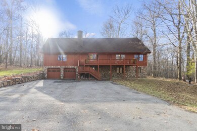 2425 Henson Dr, Marriottsville, MD 21104 - photo 2