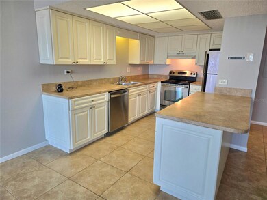 The Club at Treasure Island unit 305, Treasure Island, FL 33706 - photo 6