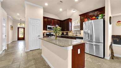 26 Powers Bend Way, Spring, TX 77382 - photo 2