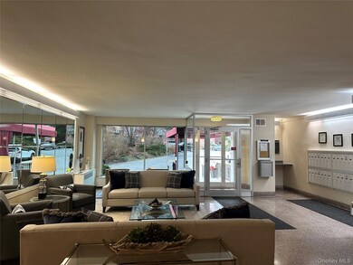 615 Palmer Rd unit 102, Yonkers, NY 10701 - photo 7