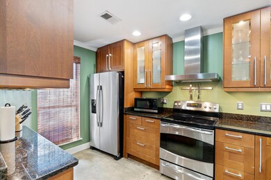 1119ShadowLakeCir-KeenEyeMarketing-06