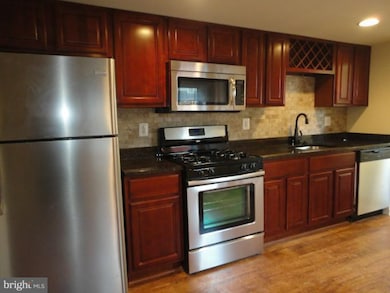 1815 Sutton Ave, Halethorpe, MD 21227 - photo 3