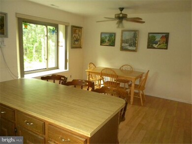 2185 E Village Rd, Southampton, PA 18966 - photo 7