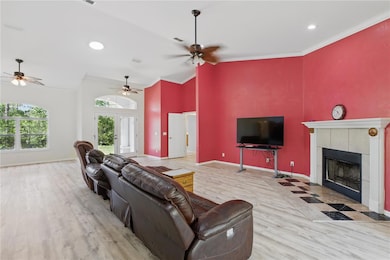 Living Room/Foyer