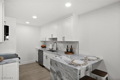 342 Harbour Dr unit 342, Naples, FL 34103 - photo 5