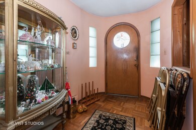 158 Castlewood Dr, Carpentersville, IL 60110 - photo 7