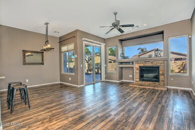 1404 E Kesler Ln Chandler AZ-large-006-0