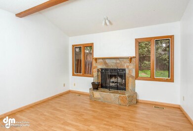 Living Room 3473-SMALL