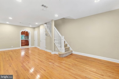 164 Grape St, Philadelphia, PA 19127 - photo 6