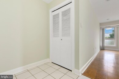 2307 Greenery Ln unit 203, Silver Spring, MD 20906 - photo 4