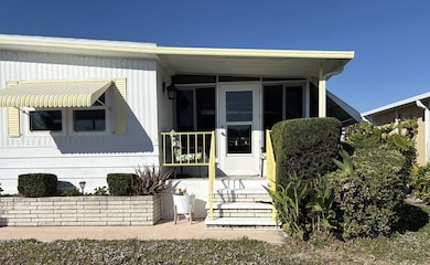 907 Trinidad W, Venice, FL 34285 - photo 3