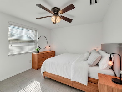 3509 King George Ln, Seffner, FL 33584 - photo 5