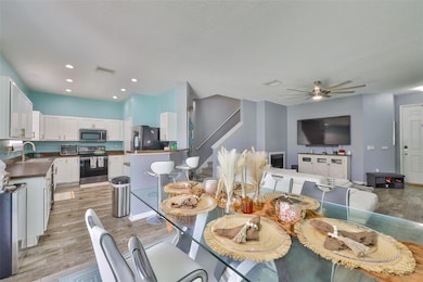 6314 Magnolia Trails Ln, Gibsonton, FL 33534 - photo 3