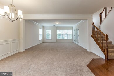 15265 Leicestershire St unit 144, Woodbridge, VA 22191 - photo 3