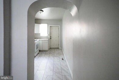 924 S 4th St, Camden, NJ 08103 - photo 6