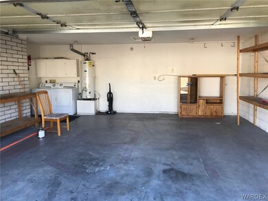 Large 2 Car Garage with Laundry