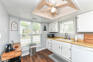 2502 Chaseway Ct, Indianapolis, IN 46268 - photo 5