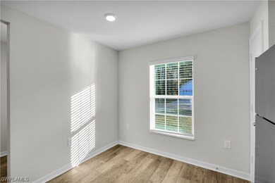 183 Yager Cir, Fort Myers, FL 33913 - photo 3