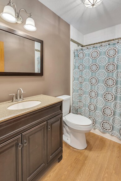 10880 Ashburn Rd, Wapakoneta, OH 45895 - photo 7