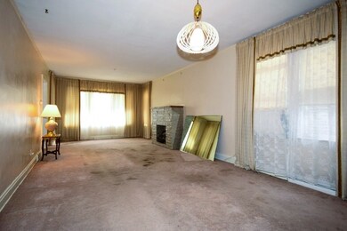 2916 N Parkside Ave, Chicago, IL 60634 - photo 3