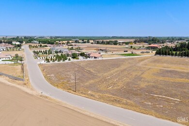0 Tiata Ave unit 202512766, Bakersfield, CA 93314 - photo 3