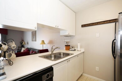 6720 Axtel Dr unit 9B, Canal Winchester, OH 43110 - photo 5