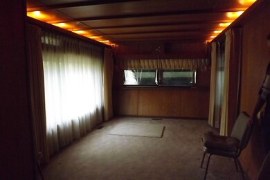 4033 Frieda Ave, Klamath Falls, OR 97603 - photo 4