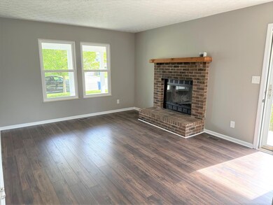 2367 Sawbury Blvd, Columbus, OH 43235 - photo 2