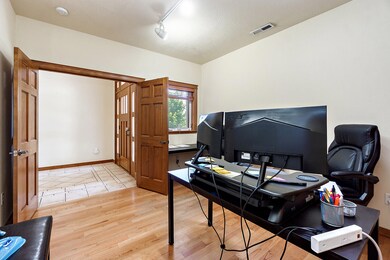 218 Ridgeway Ave, Central Point, OR 97502 - photo 7