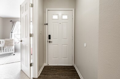 10513 Blue Springs Ln, Fishers, IN 46037 - photo 5