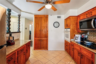 199 Summit View Dr unit B, Calimesa, CA 92320 - photo 6