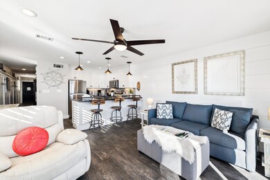 3184ScenicHwy98116a-40