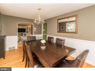 804 Earlington Rd, Havertown, PA 19083 - photo 6