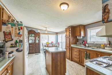 12_49_May_Ave_Millfield_OH_45761_USA-Kit