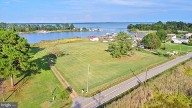 16066 Thomas Rd, Piney Point, MD 20674 - photo 2