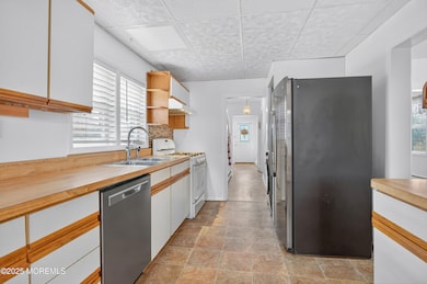 45 8th St, Keansburg, NJ 07734 - photo 6