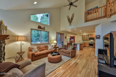 Living room to Kitchen