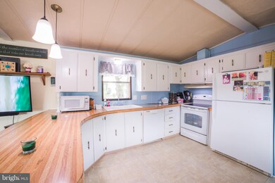 339 Pegram St, Gettysburg, PA 17325 - photo 7