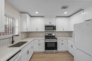 3613 Crandon St, Houston, TX 77026 - photo 2